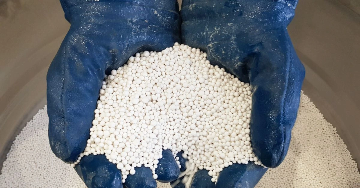 Top Desiccant Manufacturers: Ensuring Moisture Protection Across Industries